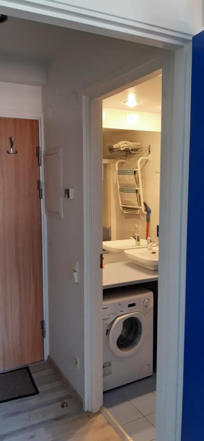 City Beach Apartment Ταλίν Εξωτερικό φωτογραφία